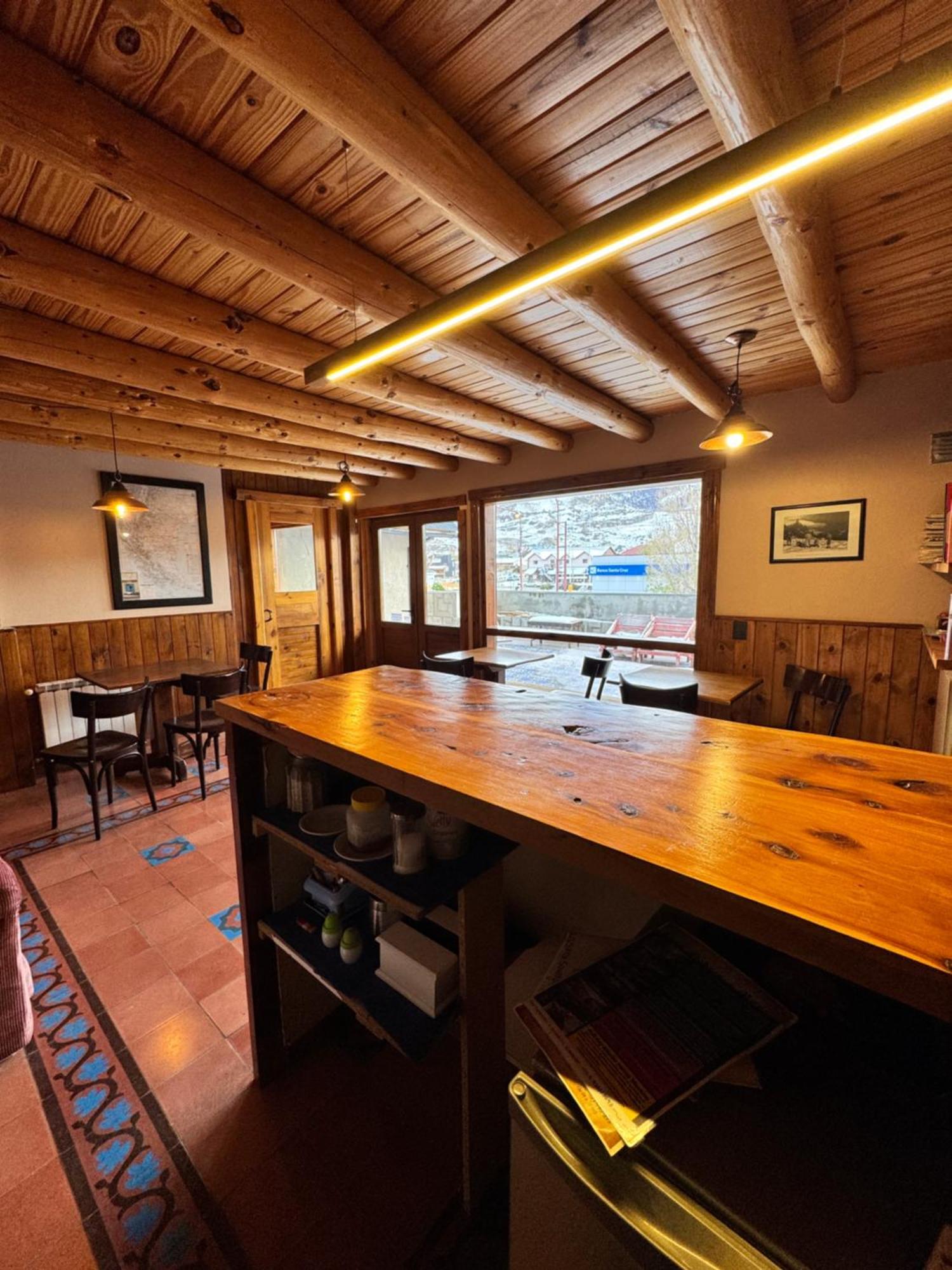 Patagonicus Bed & Breakfast El Chalten Exterior photo